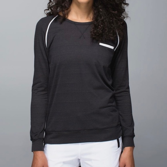 Lululemon | Weightless Crew